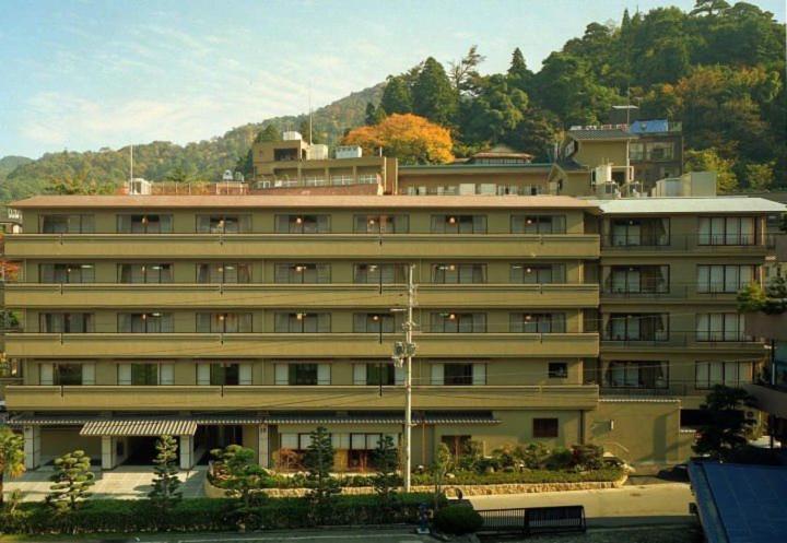 Kadonobo Ryokan Кобе Экстерьер фото